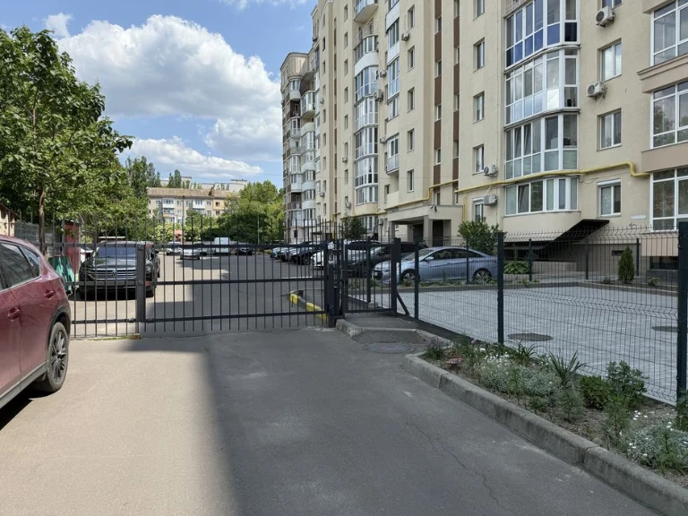 Продаж  3-к квартири  миколаів  новострой жк Премьер хаус