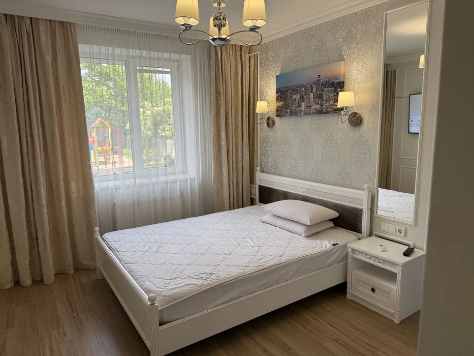 Продаж  3-к квартири  миколаів  новострой жк Премьер хаус