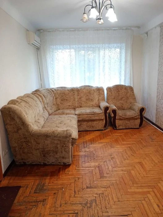 +Продам 2 ком.квартиру ул.Гоголя, 18500 дол. Малый рынок