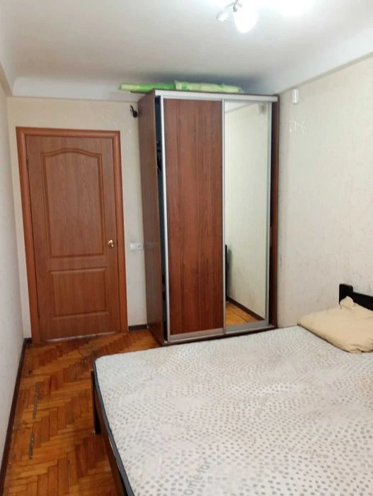+Продам 2 ком.квартиру ул.Гоголя, 18500 дол. Малый рынок