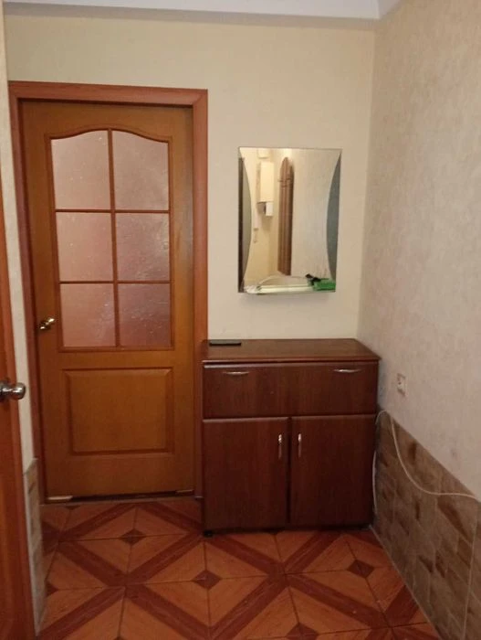 +Продам 2 ком.квартиру ул.Гоголя, 18500 дол. Малый рынок