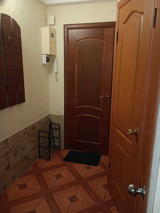+Продам 2 ком.квартиру ул.Гоголя, 18500 дол. Малый рынок