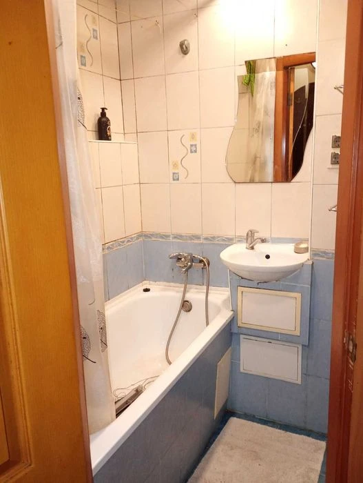 +Продам 2 ком.квартиру ул.Гоголя, 18500 дол. Малый рынок