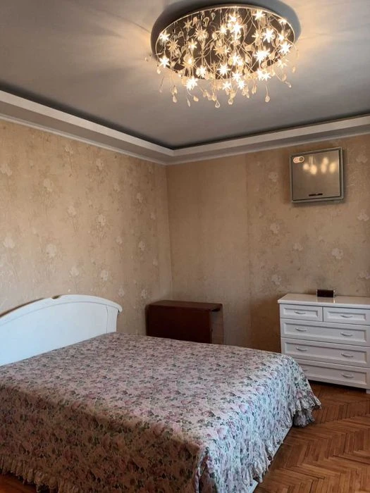 + Центр!Продам 2 ком.полн.квартиру р-н пр. Металлургов, 2100
