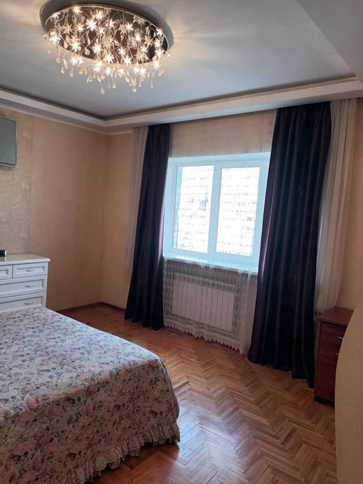 + Центр!Продам 2 ком.полн.квартиру р-н пр. Металлургов, 2100