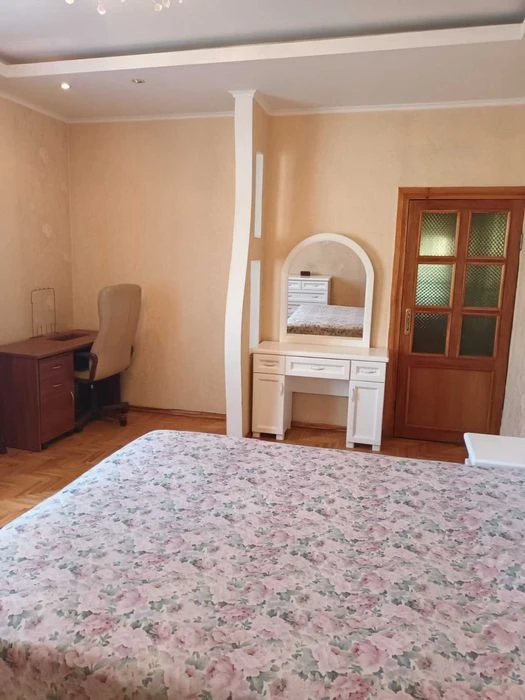 + Центр!Продам 2 ком.полн.квартиру р-н пр. Металлургов, 2100