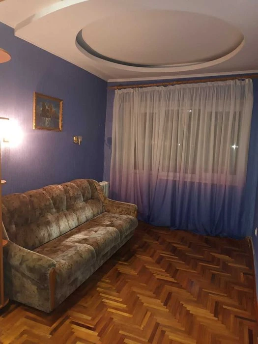 + Центр!Продам 2 ком.полн.квартиру р-н пр. Металлургов, 2100