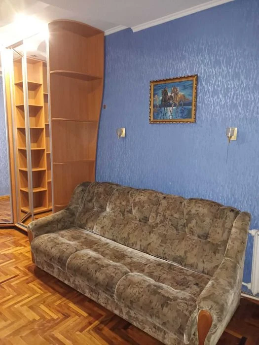 + Центр!Продам 2 ком.полн.квартиру р-н пр. Металлургов, 2100