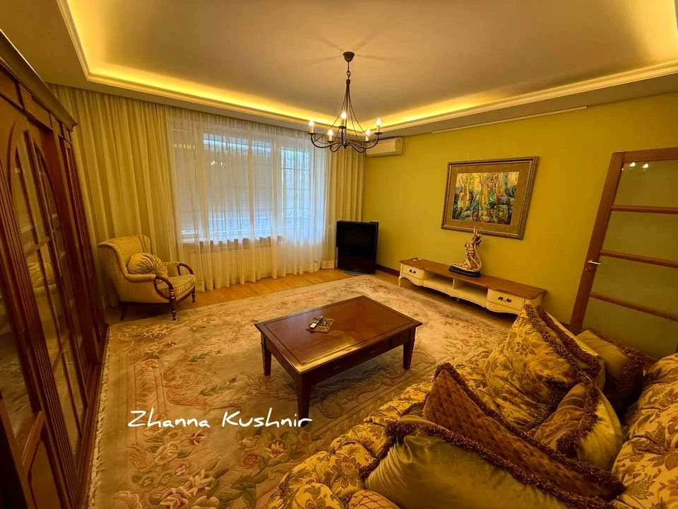 Квартира. Одеса, Успенська вул. (Чичерина)