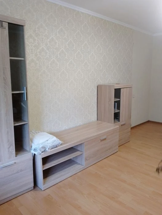 Квартира гарна для життя, підійде під комерцію