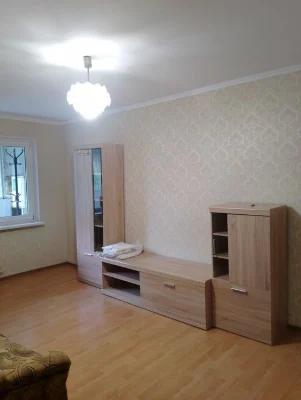 Квартира гарна для життя, підійде під комерцію