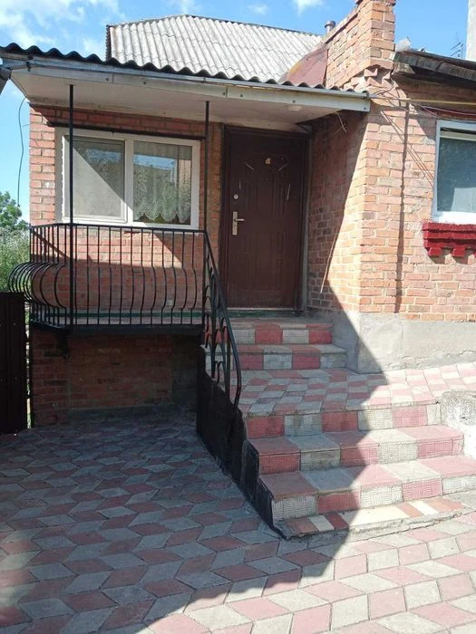 Продам будинок на Бучмах!!