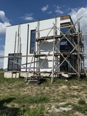 Сучасний будинок 116м2 з панорамними вікнами ЖК«Королівський