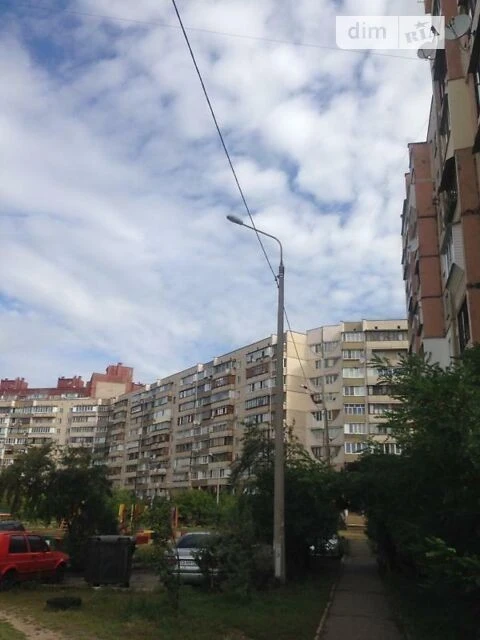 Продаж 1к квартири 34 кв. м на вул. Милославська 23Б • ID 34