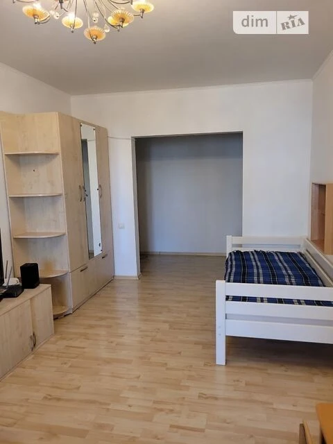 Продаж 3к квартири 90.1 кв. м на просп. Гонгадзе Георгія 18Ж