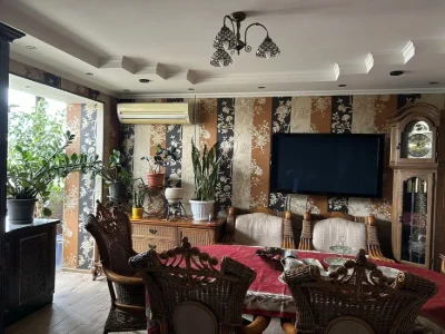 Продается 4 к/ квартира Корабельний р-н