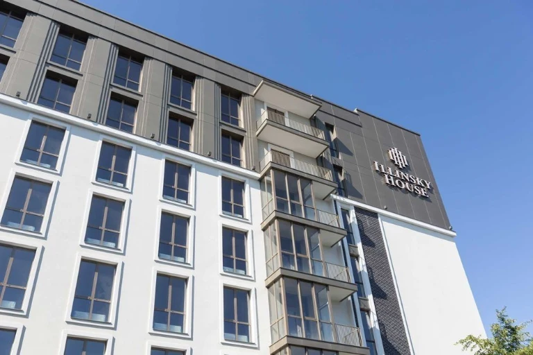 Illinsky House | 1 room 57m² | View of Podil | Clubhouse |