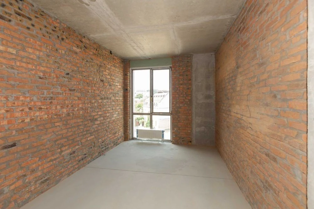 Illinsky House | 1 room 57m² | View of Podil | Clubhouse |