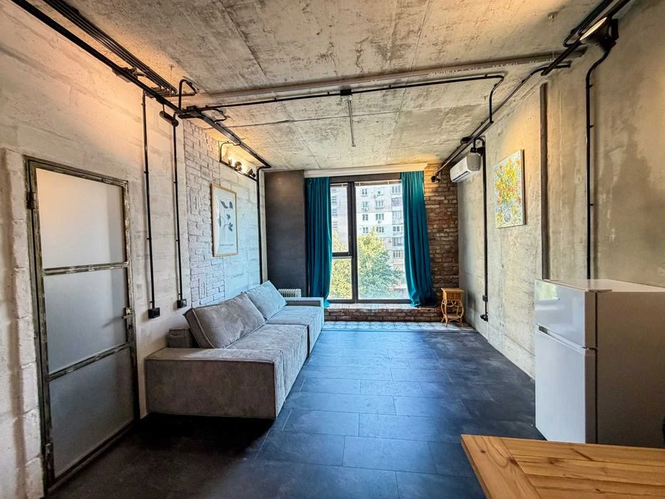 I will sell a 2-room apartment in Nebo residential complex! Vernadskogo Foundry