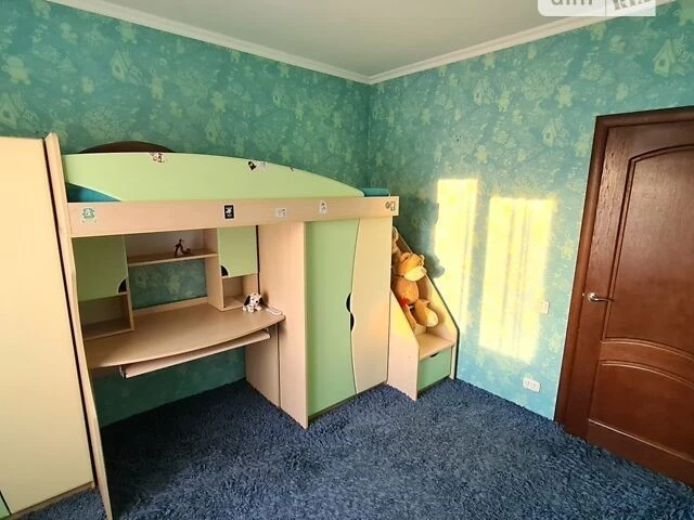 Продаж 3к квартири 75.4 кв. м на вул. Ревуцького 44 • ID 348