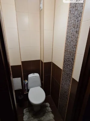 Продаж 3к квартири 75.4 кв. м на вул. Ревуцького 44 • ID 348