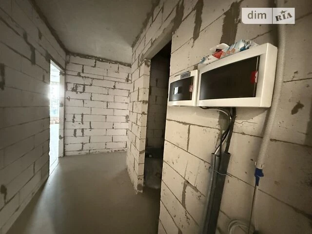 Продаж 2к квартири 98 кв. м на вул. Князя Романа Мстиславича