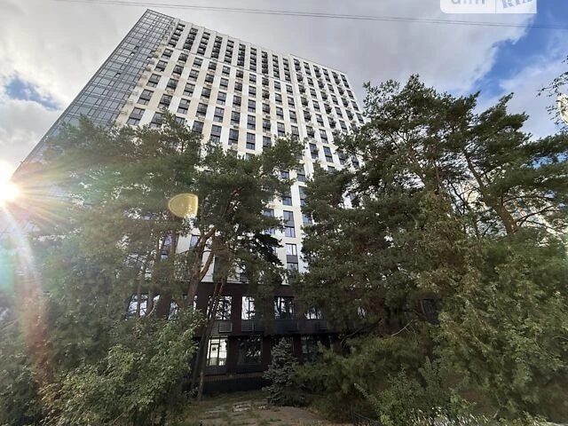 Продаж 2к квартири 98 кв. м на вул. Князя Романа Мстиславича