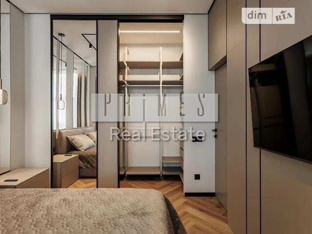 Продаж 3к квартири 82.4 кв. м на просп. Берестейський 11 кор