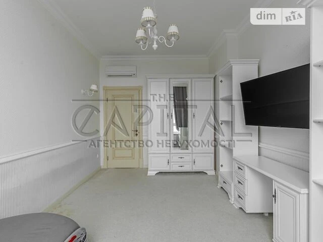 Продаж 4к квартири 106 кв. м на вул. Маккейна Джона 7 • ID 3