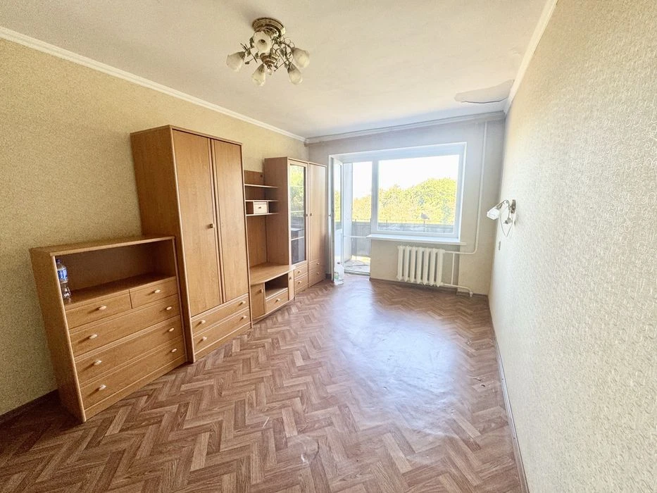 Продам однокімнатну квартиру. ЮТЗ.Театральна.
