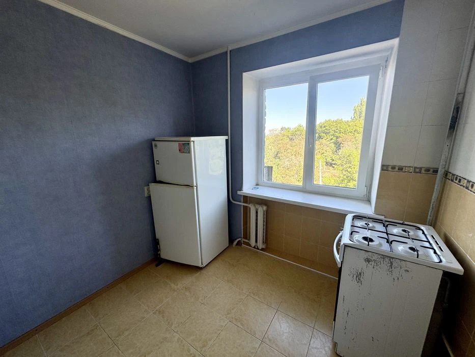 Продам однокімнатну квартиру. ЮТЗ.Театральна.