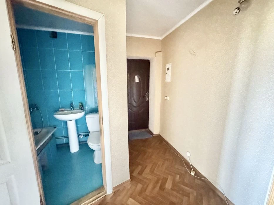 Продам однокімнатну квартиру. ЮТЗ.Театральна.