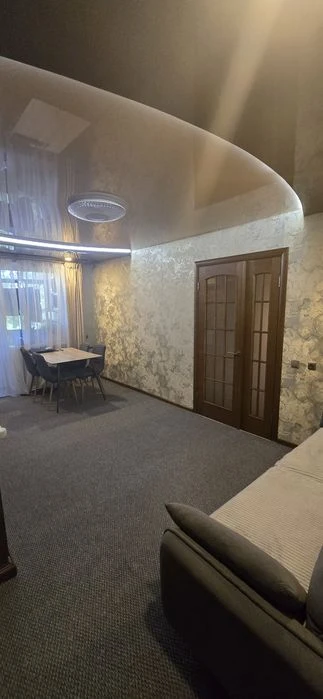 продам квартиру 3-х комнатную