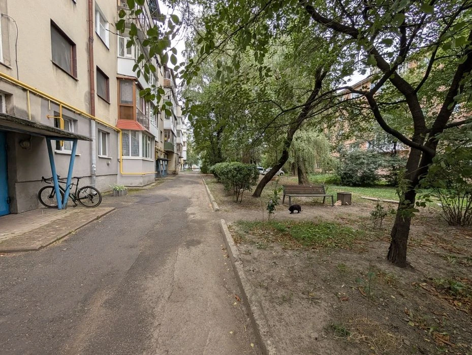 Продаж 2 кім квартири Центр, вул. Сахарова