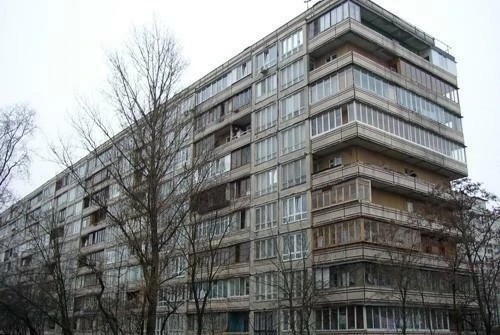 Продаж 2-кімнатної квартири 52.6 м², Героїв Сталінграда прос