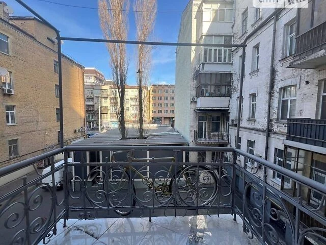 Довготривала оренда 1к квартири на вул. Саксаганського 125 •