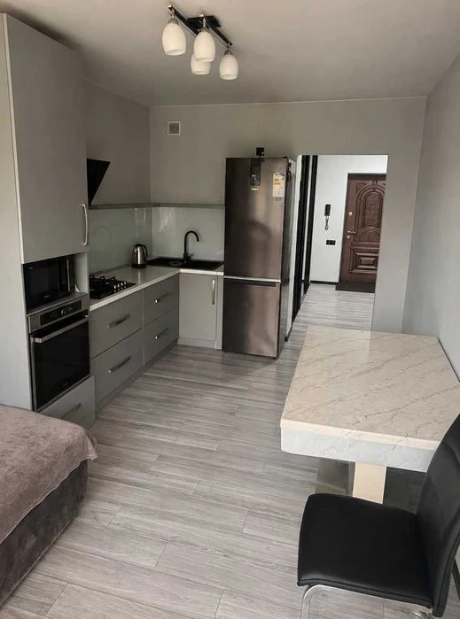1-к квартира 54м² з ремонтом, меблями та парковкою, боярка,