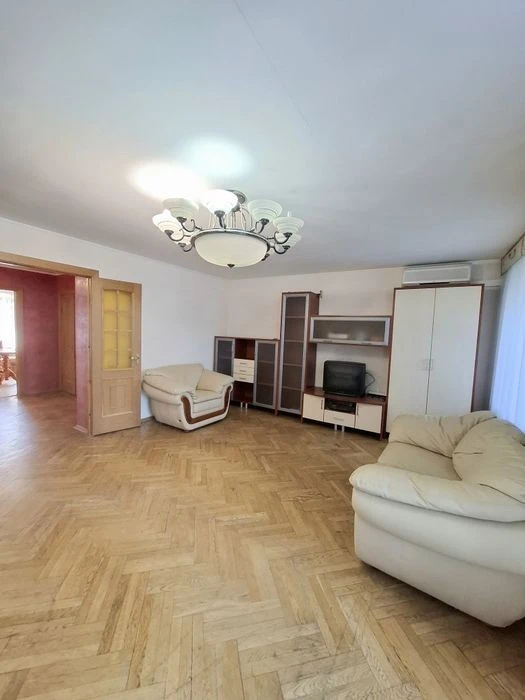 4-room apartment Borshchagovska 145 Two apartments on