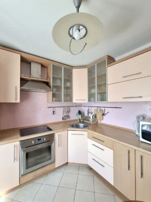 4-room apartment Borshchagovska 145 Two apartments on