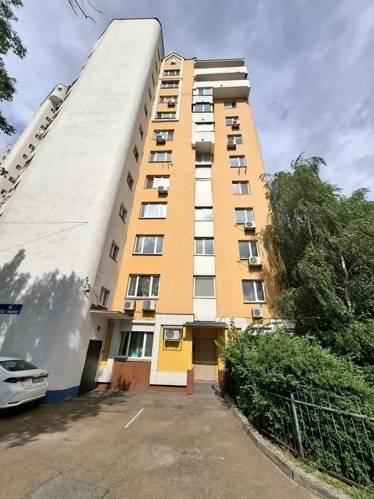 4-room apartment Borshchagovska 145 Two apartments on