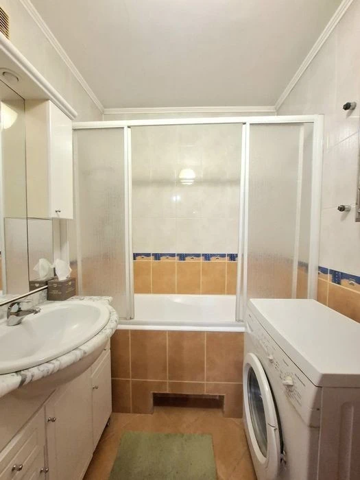 4-room apartment Borshchagovska 145 Two apartments on