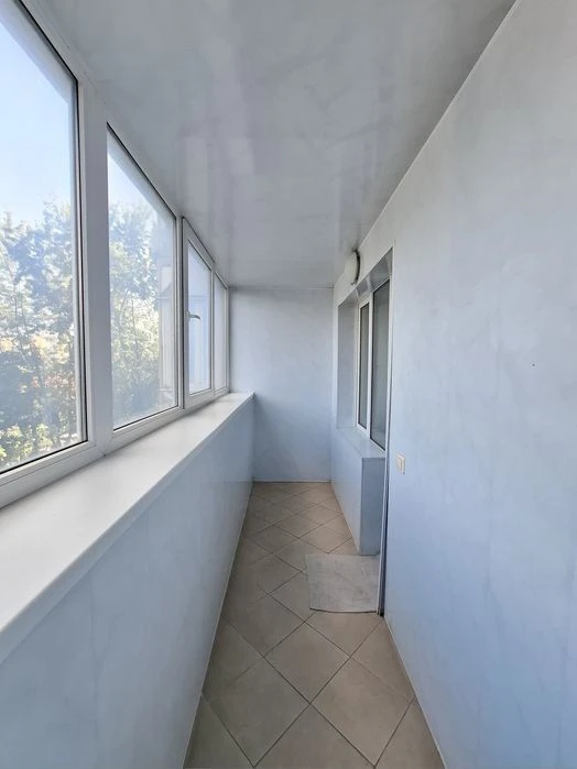 4-room apartment Borshchagovska 145 Two apartments on