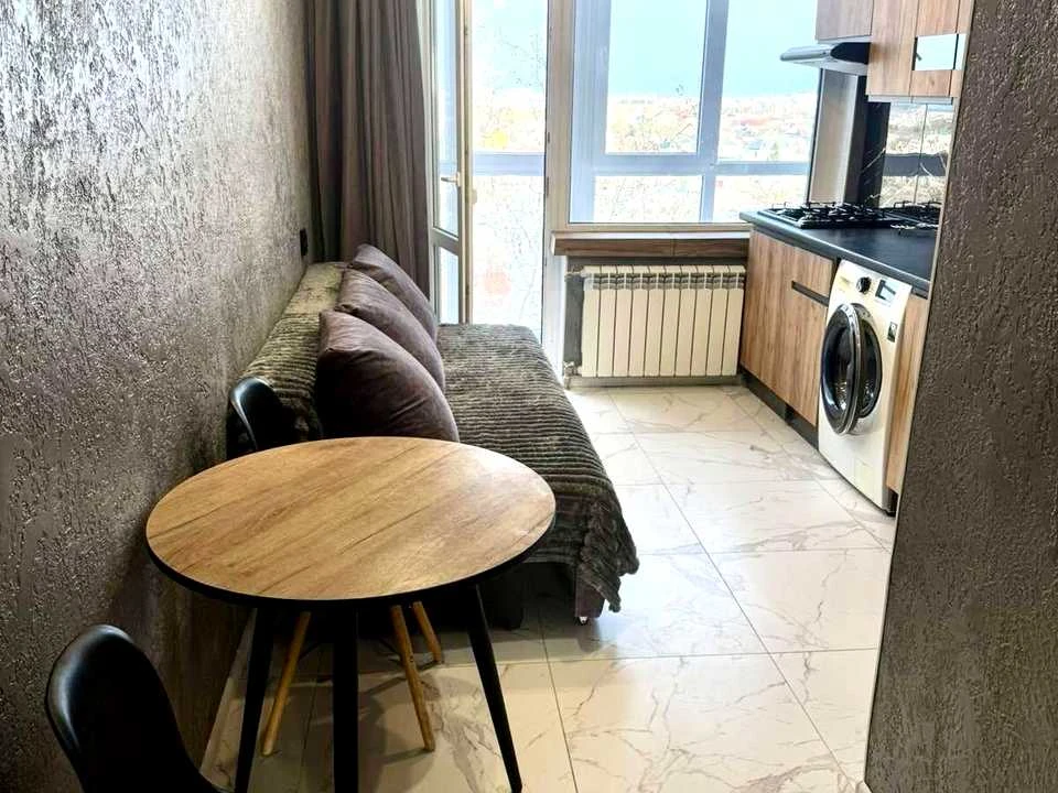 Квартира. Миколаїв, 6-та Слобідська вул.