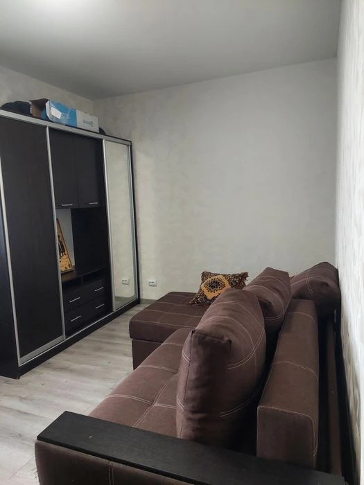 Продам 2к квартиру  1 поверх район Здибанки.