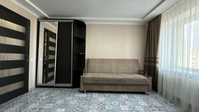 Продам 3-х кімнатну квартиру район ближня Словянка