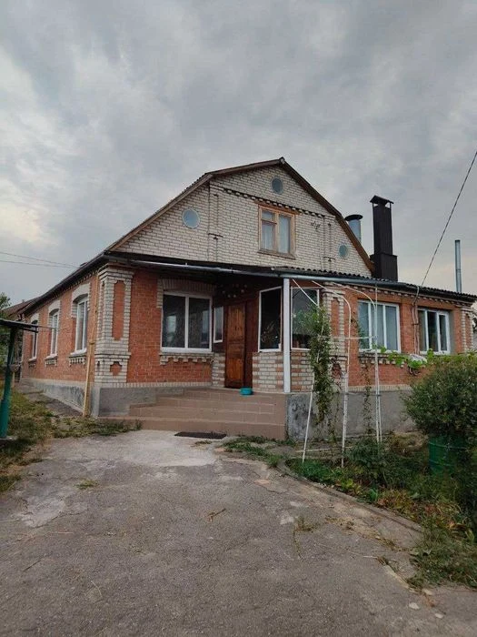Продам чудовий будинок з великою земельною ділянкою на БУЧМА