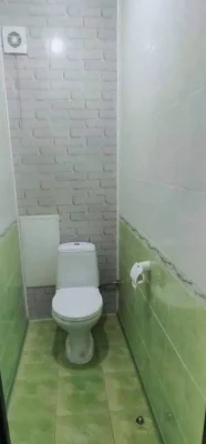 продається 2х кімнатна квартира в центрі АВТОНОМНЕ ОПАЛЕННЯ