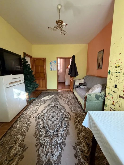Продаж Частини будинку в центрі міста