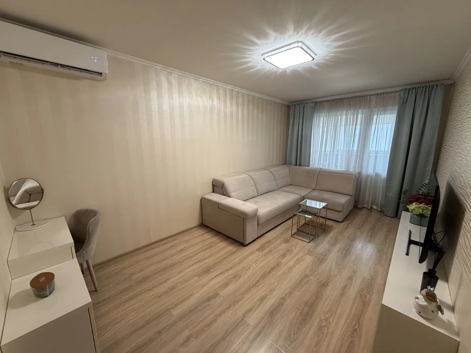2-комнатная квартира Урлівська, 5а
