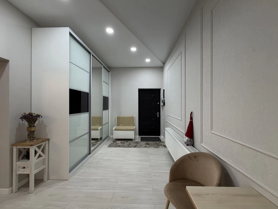 3-комнатная квартира 130 м2. Новый ремонт Аркадийский дворец